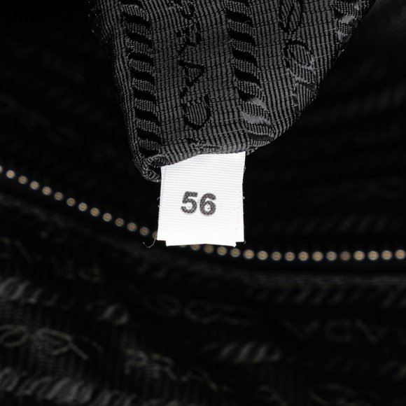 Prada Triangle Logo Crossbody Shoulder Bag 2VH165 Black Leather Women's PRADA - Picture 8 of 10